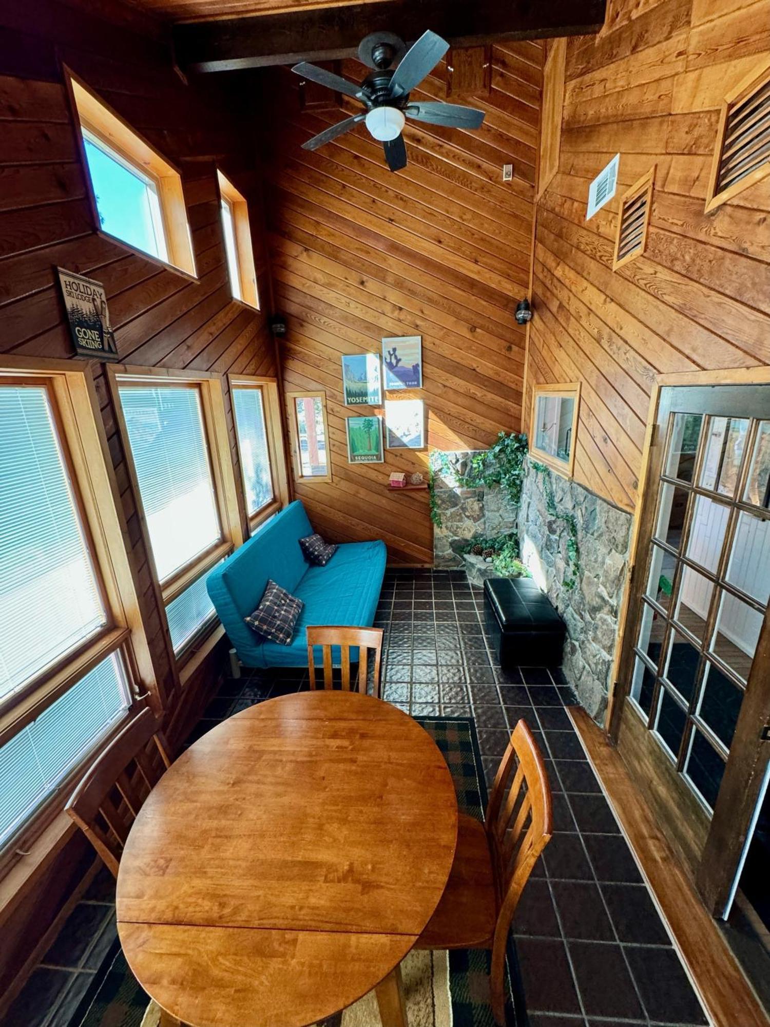 Yosemite West Family Chalet エクステリア 写真